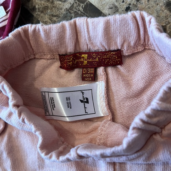 NWOT-7 for all man kind outfit - Picture 3 of 8